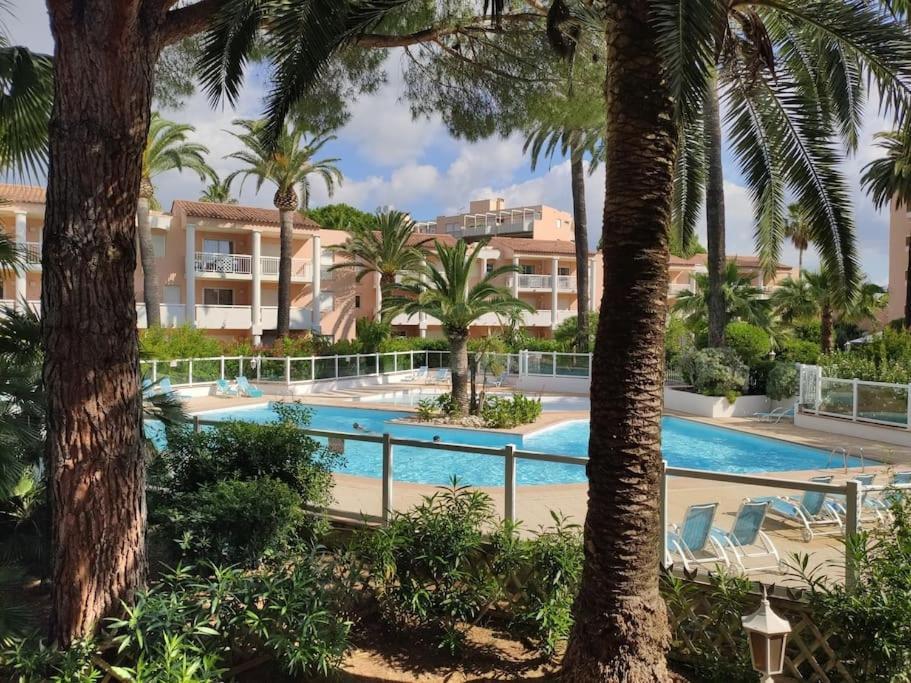 Appartement Vue Mer, 5Min A Pied De La Plage, Parking Prive Валорис Екстериор снимка